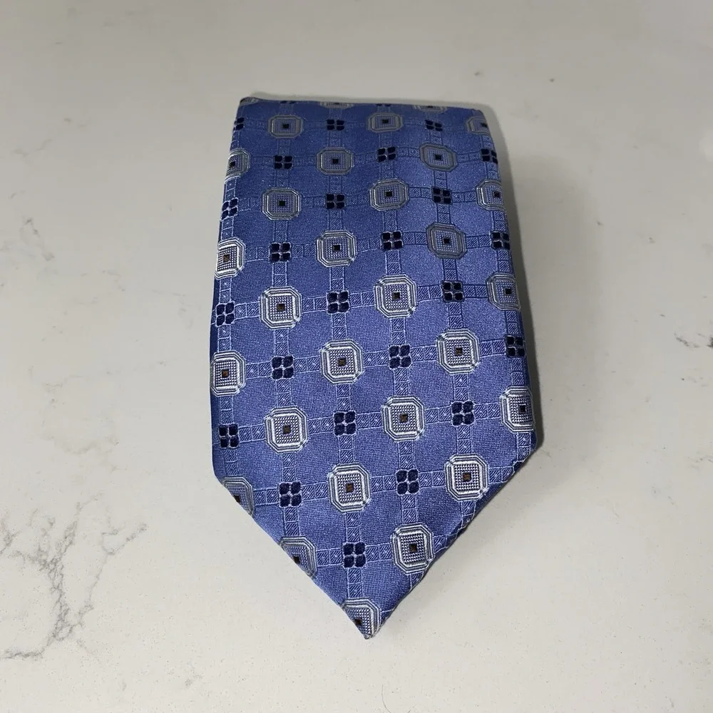 Canali 100% Silk Necktie Geometric Pattern Blue Luxury Preppy Made in Italy